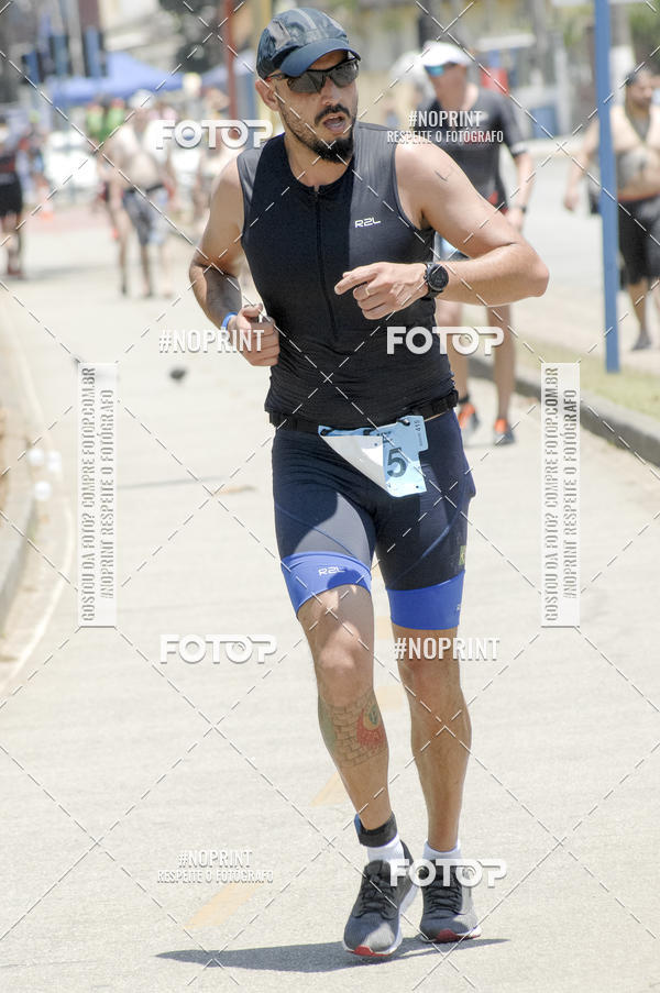 Buy your photos of the eventBLUE SERIES TRIATHLON BERTIOGA 2019 on Fotop