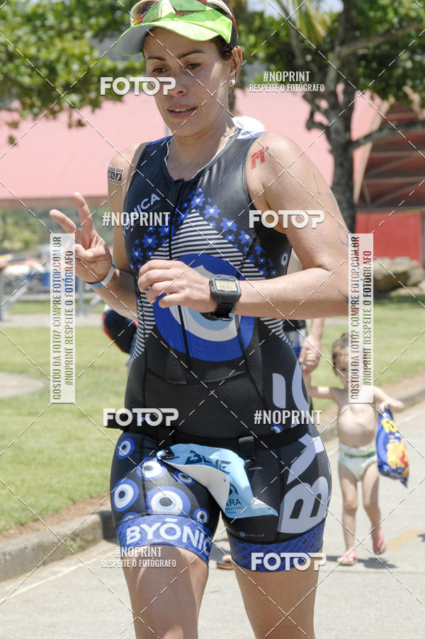 Buy your photos of the eventBLUE SERIES TRIATHLON BERTIOGA 2019 on Fotop