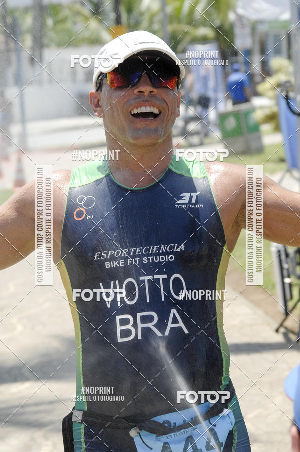 Buy your photos of the eventBLUE SERIES TRIATHLON BERTIOGA 2019 on Fotop