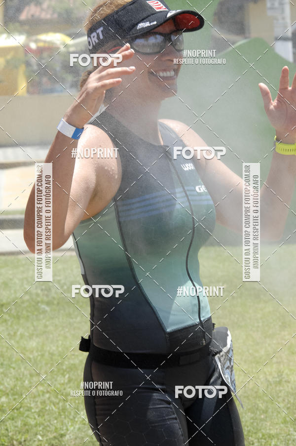 Buy your photos of the eventBLUE SERIES TRIATHLON BERTIOGA 2019 on Fotop