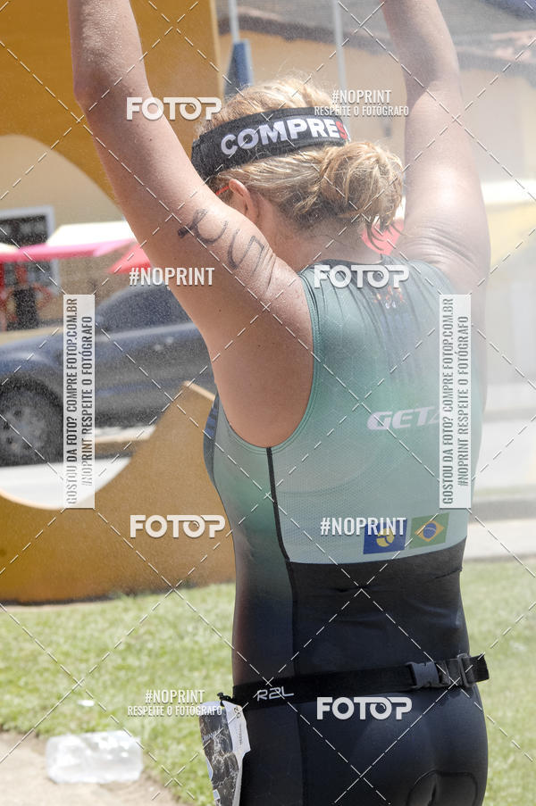 Buy your photos of the eventBLUE SERIES TRIATHLON BERTIOGA 2019 on Fotop