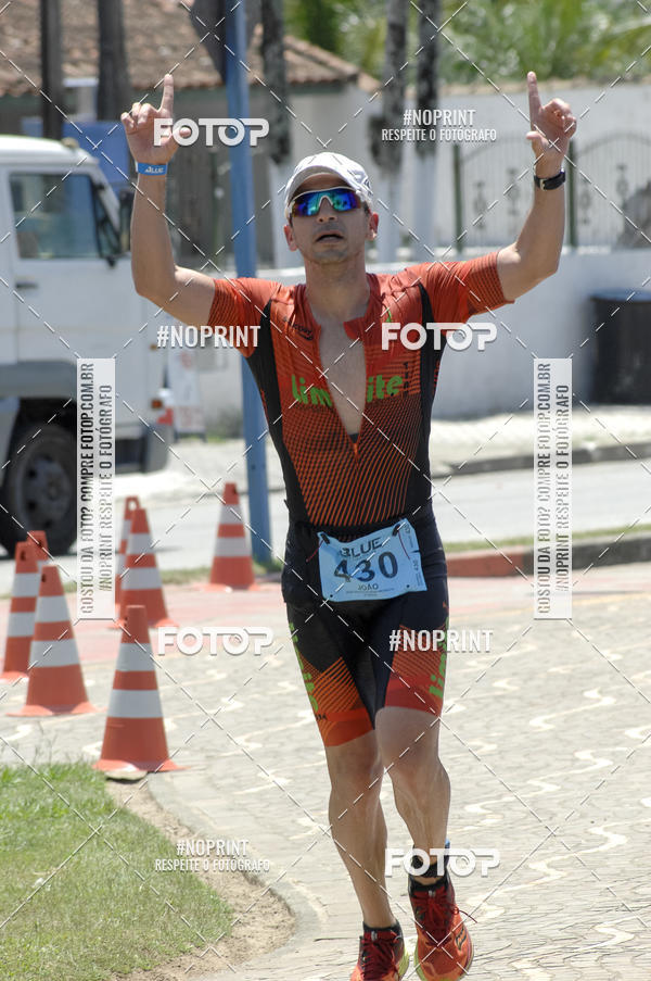 Buy your photos of the eventBLUE SERIES TRIATHLON BERTIOGA 2019 on Fotop