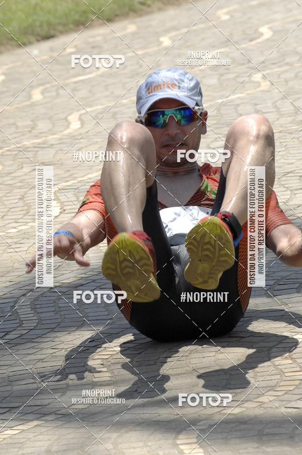 Buy your photos of the eventBLUE SERIES TRIATHLON BERTIOGA 2019 on Fotop