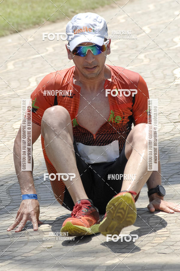Buy your photos of the eventBLUE SERIES TRIATHLON BERTIOGA 2019 on Fotop