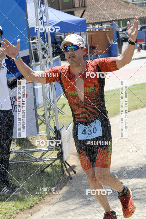 Buy your photos of the eventBLUE SERIES TRIATHLON BERTIOGA 2019 on Fotop