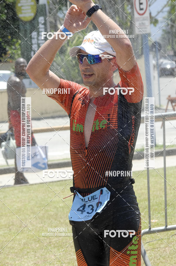 Buy your photos of the eventBLUE SERIES TRIATHLON BERTIOGA 2019 on Fotop