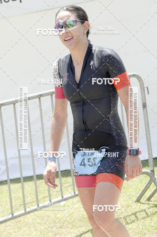 Buy your photos of the eventBLUE SERIES TRIATHLON BERTIOGA 2019 on Fotop