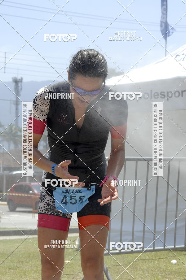 Buy your photos of the eventBLUE SERIES TRIATHLON BERTIOGA 2019 on Fotop