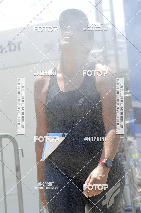 Buy your photos of the eventBLUE SERIES TRIATHLON BERTIOGA 2019 on Fotop