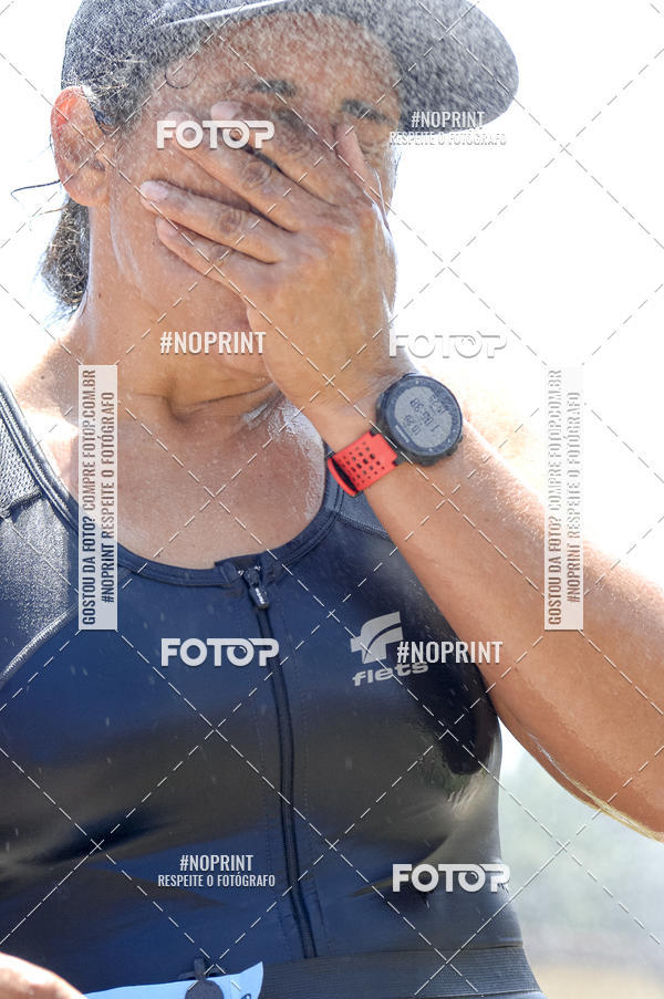 Buy your photos of the eventBLUE SERIES TRIATHLON BERTIOGA 2019 on Fotop
