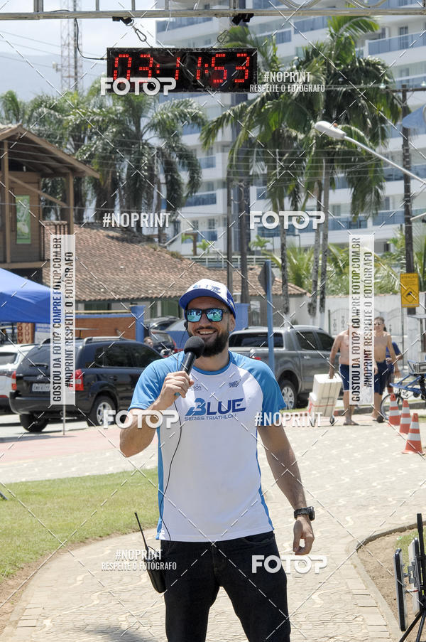 Buy your photos of the eventBLUE SERIES TRIATHLON BERTIOGA 2019 on Fotop