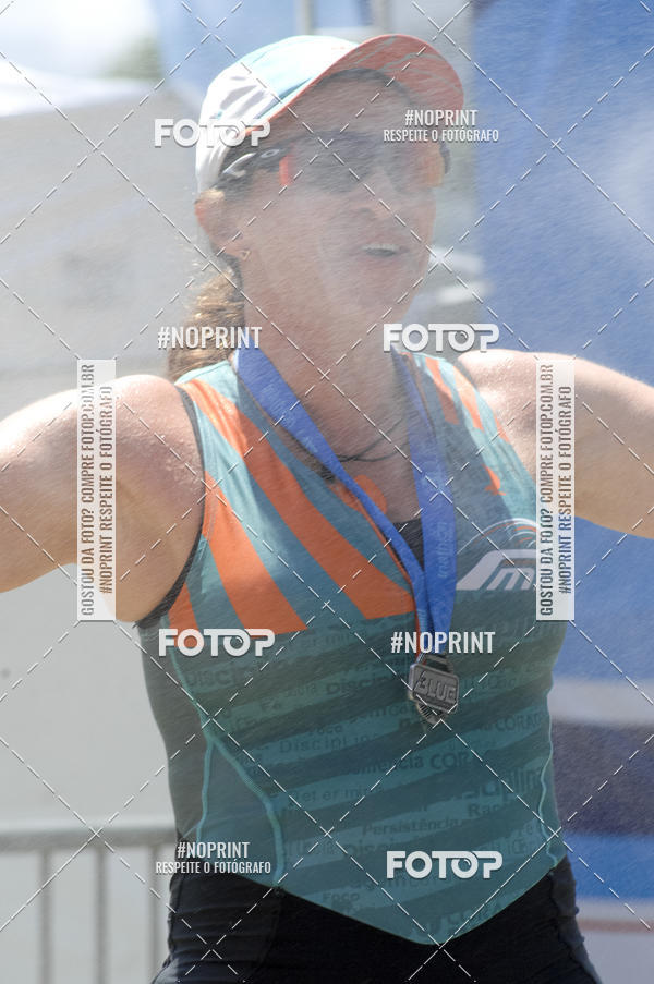 Buy your photos of the eventBLUE SERIES TRIATHLON BERTIOGA 2019 on Fotop