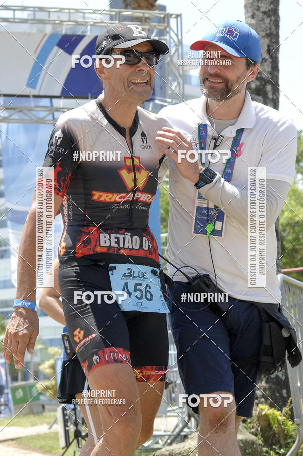 Buy your photos of the eventBLUE SERIES TRIATHLON BERTIOGA 2019 on Fotop