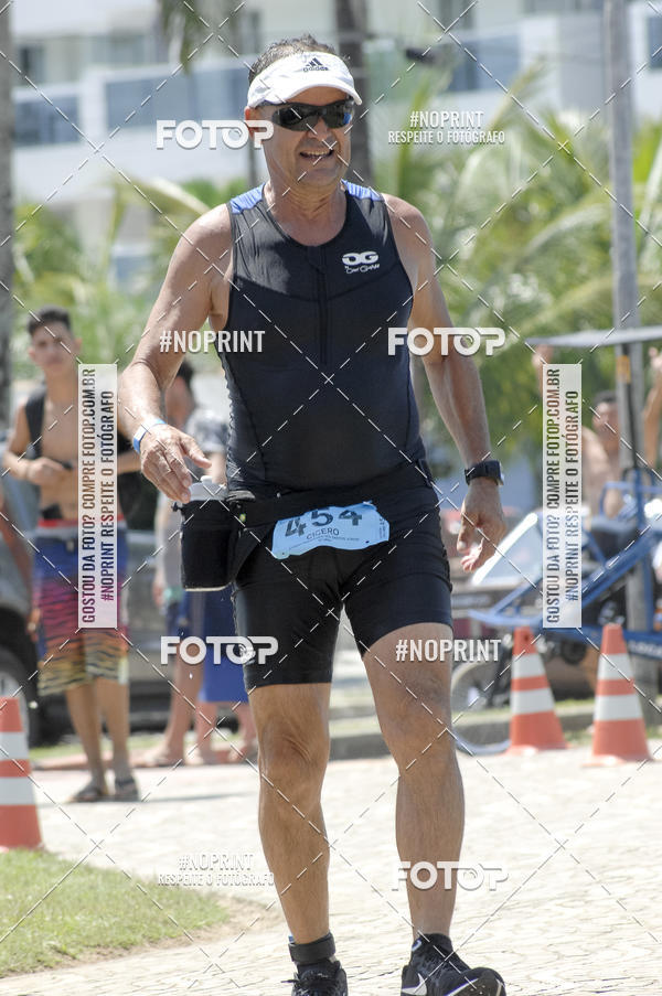 Buy your photos of the eventBLUE SERIES TRIATHLON BERTIOGA 2019 on Fotop