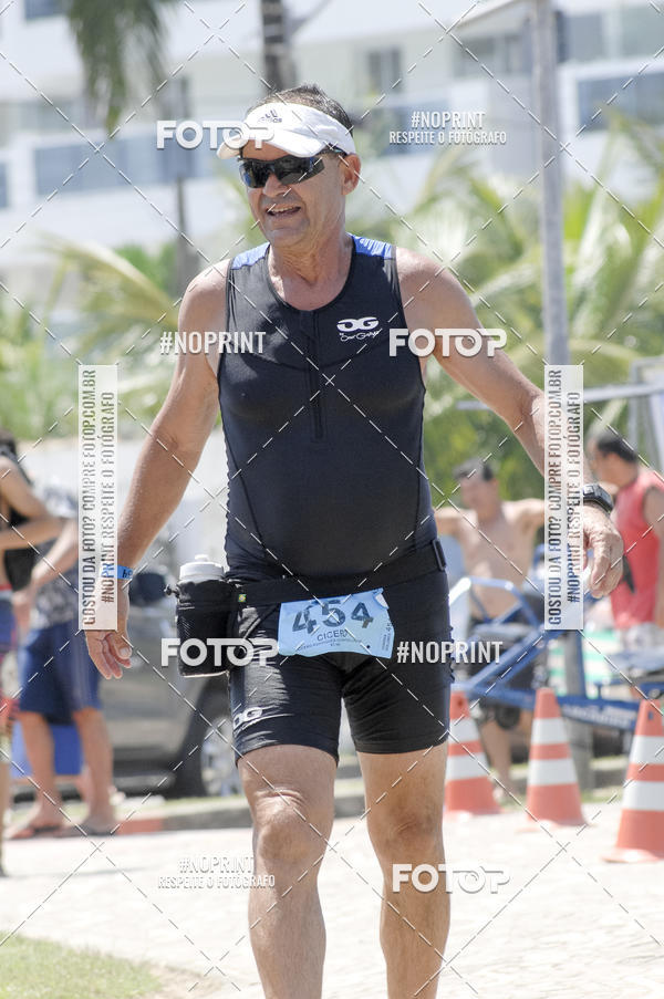 Buy your photos of the eventBLUE SERIES TRIATHLON BERTIOGA 2019 on Fotop