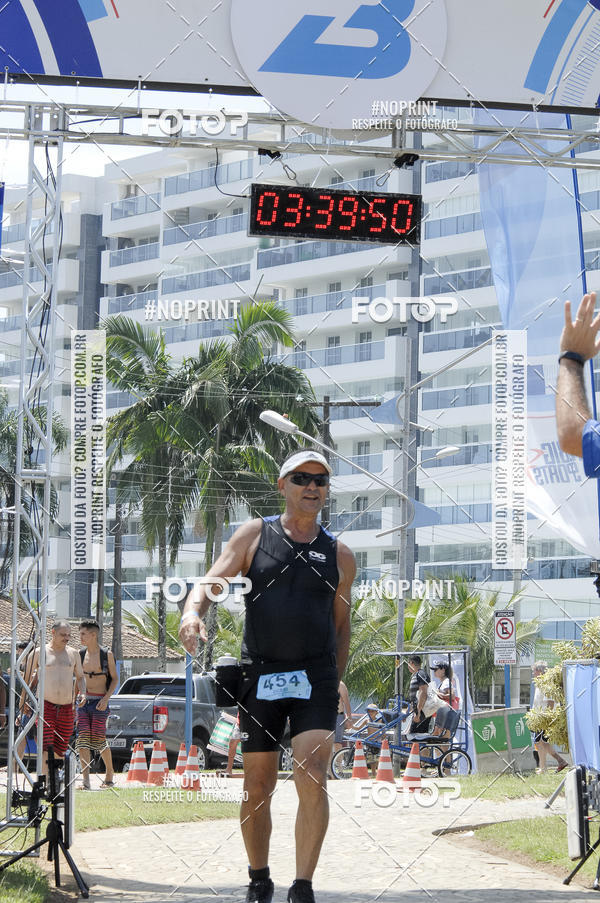 Buy your photos of the eventBLUE SERIES TRIATHLON BERTIOGA 2019 on Fotop