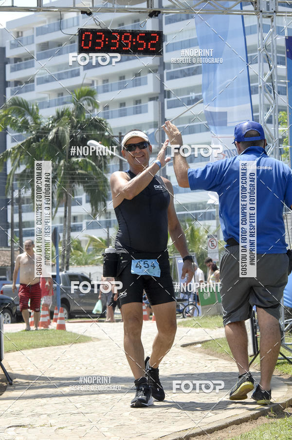 Buy your photos of the eventBLUE SERIES TRIATHLON BERTIOGA 2019 on Fotop