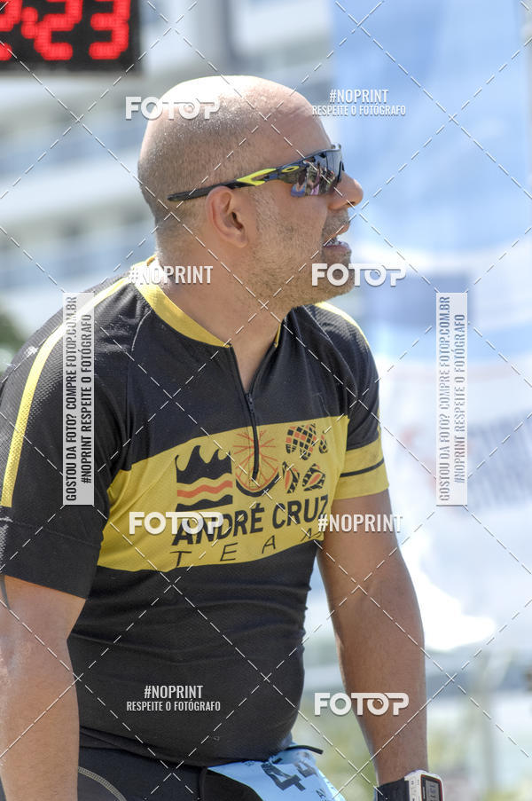 Buy your photos of the eventBLUE SERIES TRIATHLON BERTIOGA 2019 on Fotop