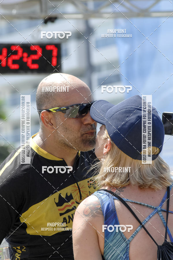 Buy your photos of the eventBLUE SERIES TRIATHLON BERTIOGA 2019 on Fotop