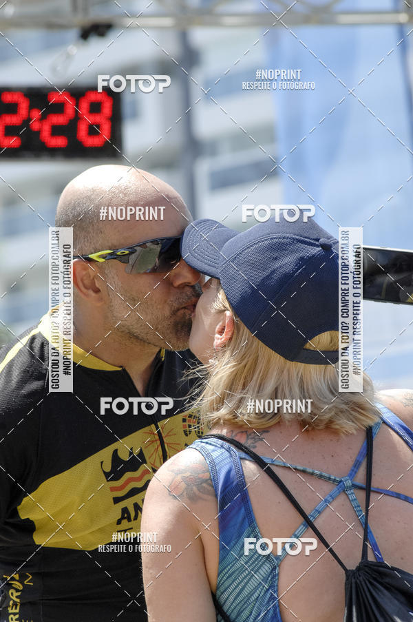Buy your photos of the eventBLUE SERIES TRIATHLON BERTIOGA 2019 on Fotop