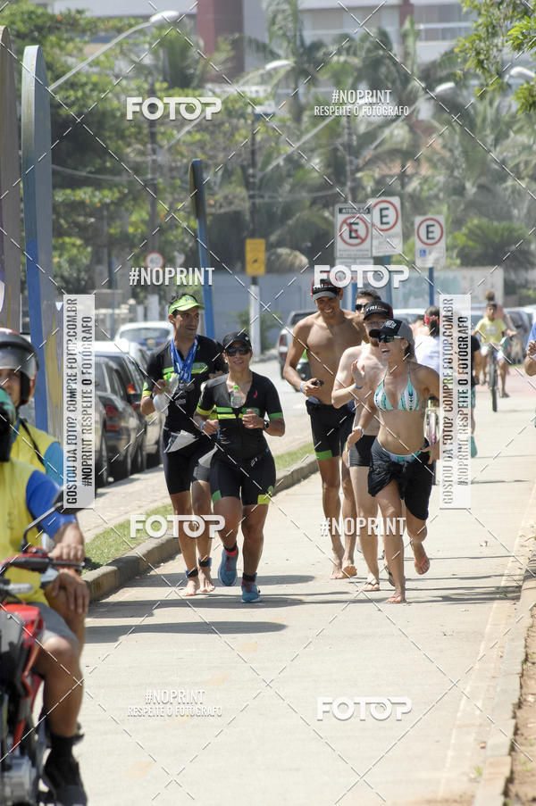 Buy your photos of the eventBLUE SERIES TRIATHLON BERTIOGA 2019 on Fotop