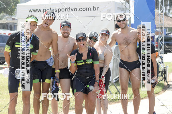 Buy your photos of the eventBLUE SERIES TRIATHLON BERTIOGA 2019 on Fotop