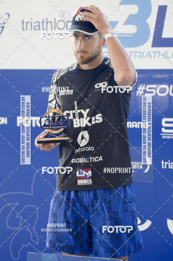 Buy your photos of the eventBLUE SERIES TRIATHLON BERTIOGA 2019 on Fotop