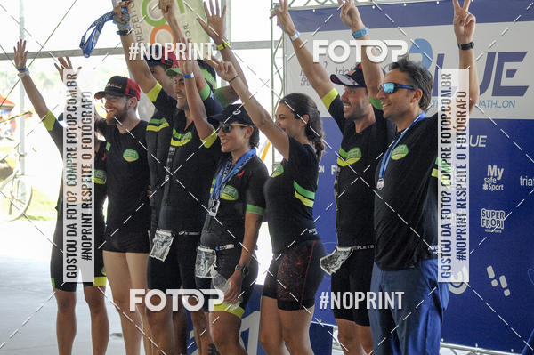 Buy your photos of the eventBLUE SERIES TRIATHLON BERTIOGA 2019 on Fotop