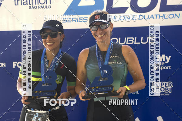 Buy your photos of the eventBLUE SERIES TRIATHLON BERTIOGA 2019 on Fotop