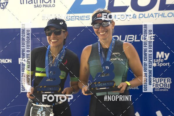 Buy your photos of the eventBLUE SERIES TRIATHLON BERTIOGA 2019 on Fotop