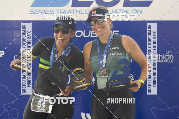 Buy your photos of the eventBLUE SERIES TRIATHLON BERTIOGA 2019 on Fotop