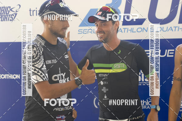 Buy your photos of the eventBLUE SERIES TRIATHLON BERTIOGA 2019 on Fotop