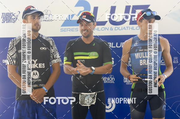 Buy your photos of the eventBLUE SERIES TRIATHLON BERTIOGA 2019 on Fotop