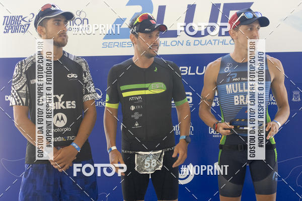 Buy your photos of the eventBLUE SERIES TRIATHLON BERTIOGA 2019 on Fotop