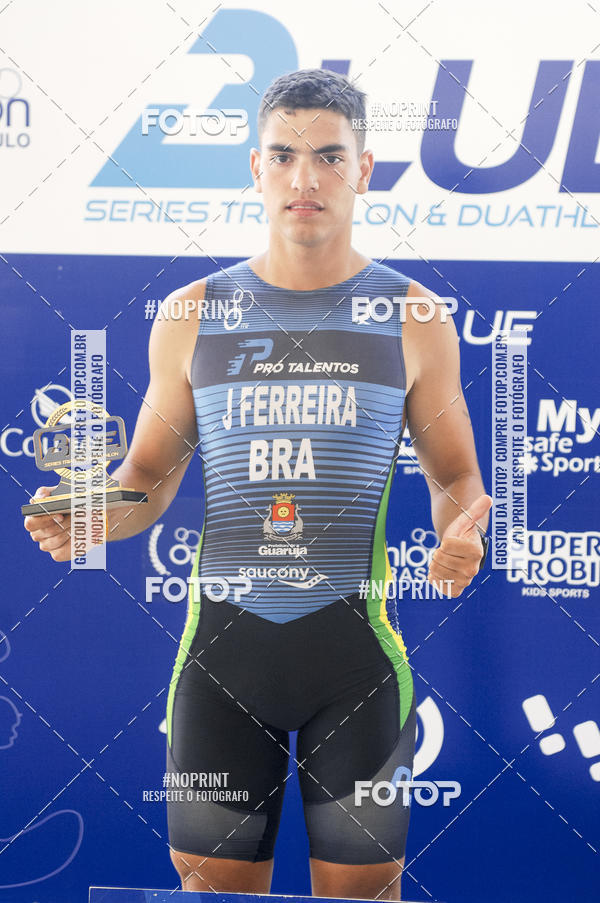 Buy your photos of the eventBLUE SERIES TRIATHLON BERTIOGA 2019 on Fotop