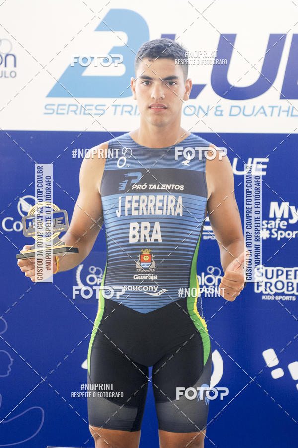 Buy your photos of the eventBLUE SERIES TRIATHLON BERTIOGA 2019 on Fotop