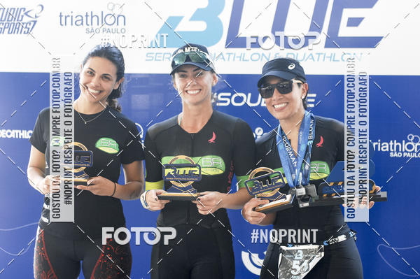 Buy your photos of the eventBLUE SERIES TRIATHLON BERTIOGA 2019 on Fotop
