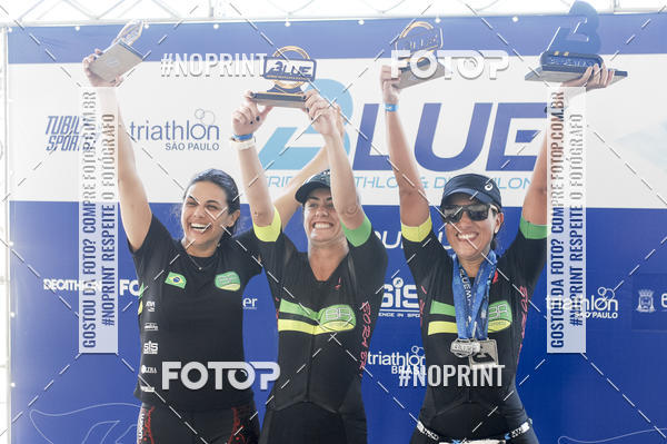 Buy your photos of the eventBLUE SERIES TRIATHLON BERTIOGA 2019 on Fotop
