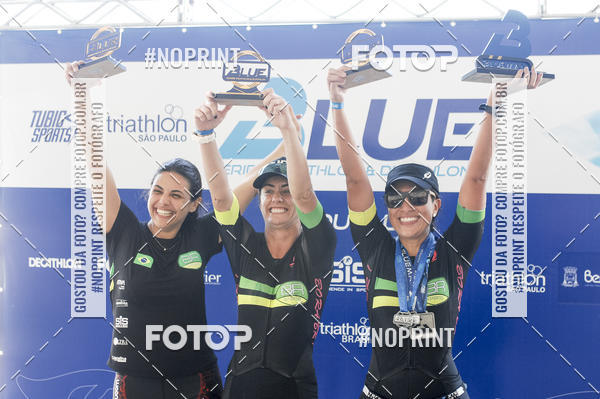 Buy your photos of the eventBLUE SERIES TRIATHLON BERTIOGA 2019 on Fotop