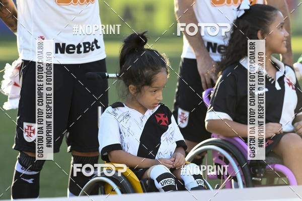 Buy your photos of the eventVasco x Santos � S�o Janu�rio - 05/10/2019 on Fotop