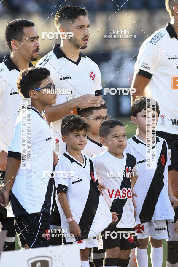 Buy your photos of the eventVasco x Santos � S�o Janu�rio - 05/10/2019 on Fotop