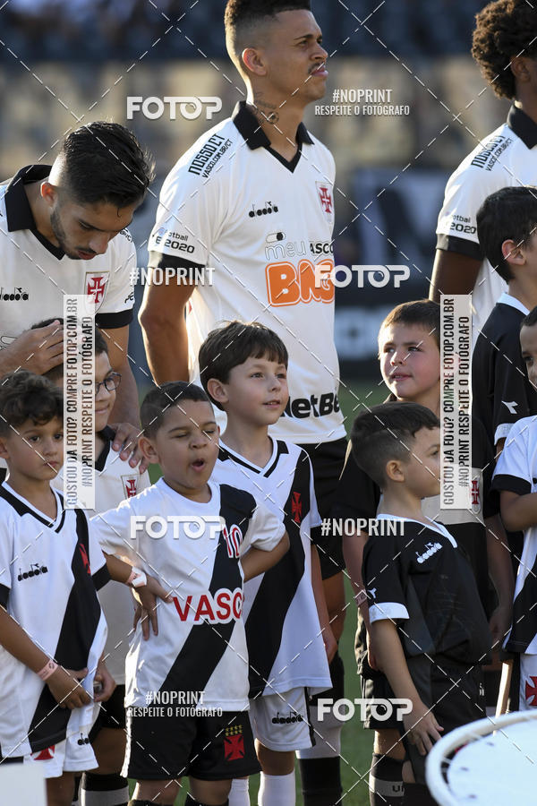 Buy your photos of the eventVasco x Santos � S�o Janu�rio - 05/10/2019 on Fotop