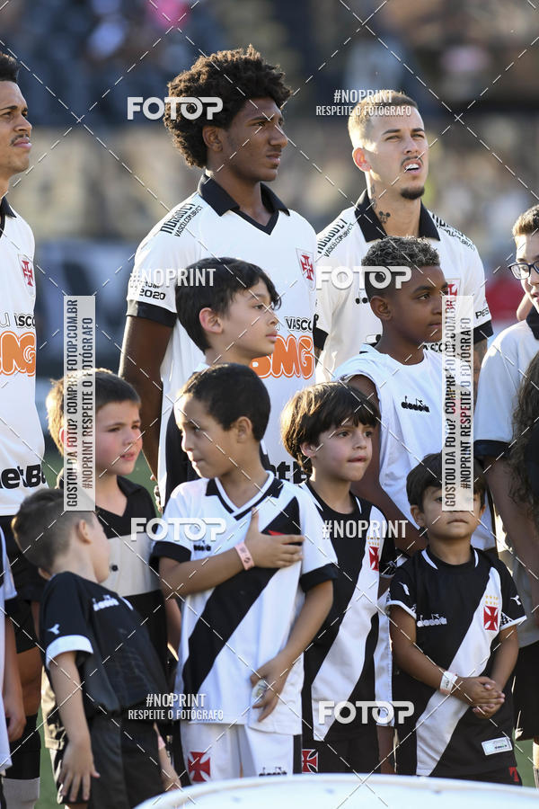 Buy your photos of the eventVasco x Santos � S�o Janu�rio - 05/10/2019 on Fotop