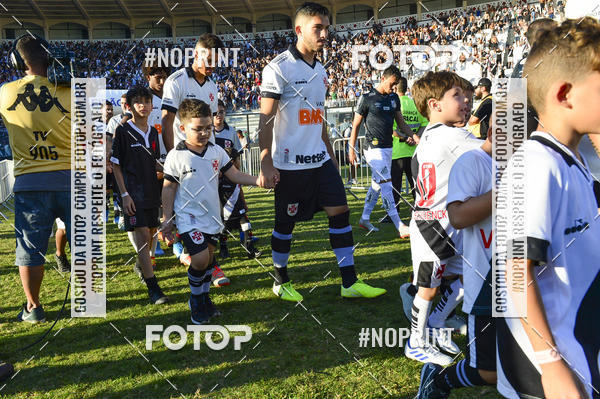 Buy your photos of the eventVasco x Santos � S�o Janu�rio - 05/10/2019 on Fotop