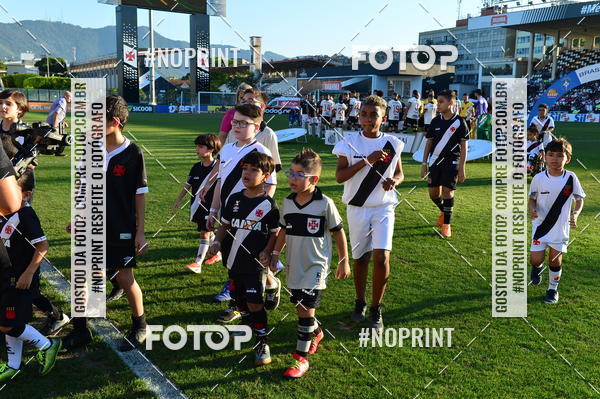 Buy your photos of the eventVasco x Santos � S�o Janu�rio - 05/10/2019 on Fotop