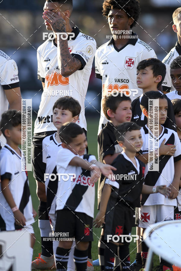 Buy your photos of the eventVasco x Santos � S�o Janu�rio - 05/10/2019 on Fotop