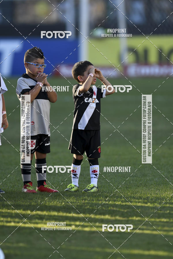 Buy your photos of the eventVasco x Santos � S�o Janu�rio - 05/10/2019 on Fotop