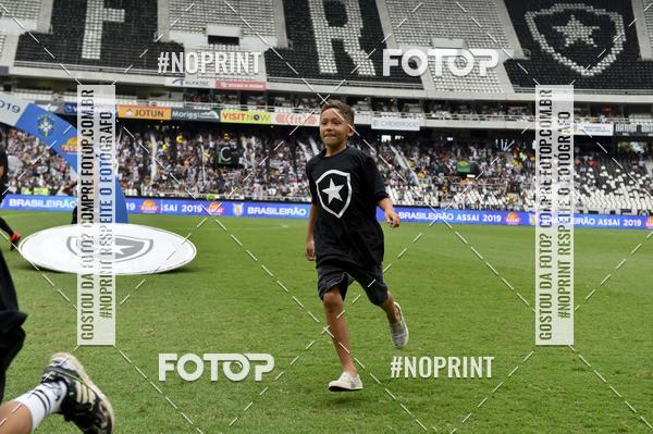 Buy your photos of the eventBotafogo x Fluminense  Nilton Santos - 06/10/2019 on Fotop