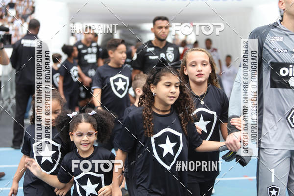 Buy your photos of the eventBotafogo x Fluminense  Nilton Santos - 06/10/2019 on Fotop