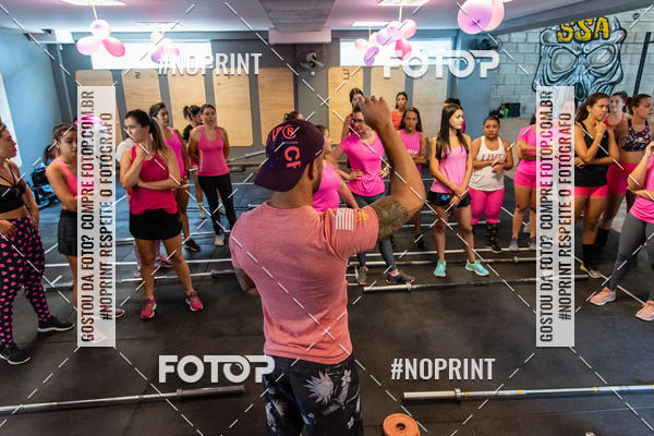Buy your photos of the event1 Torneio Feminino Crossfit - SSA Rosa on Fotop